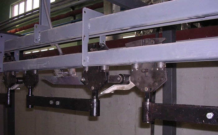 懸掛輸送機(jī)廠家售前咨詢支持
